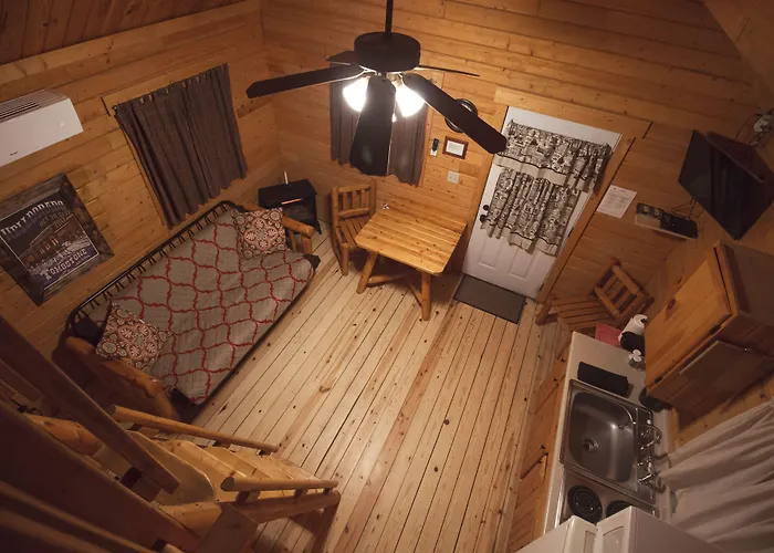 Katie's Cozy 3* Tombstone